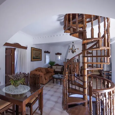 Castello Di Haria * Kalos (Laconia)