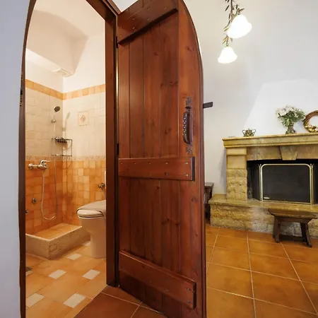 아파트호텔 Castello Di Haria Kalos (Laconia)