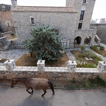 Hotel apartamentowy Castello Di Haria Kalos (Laconia)