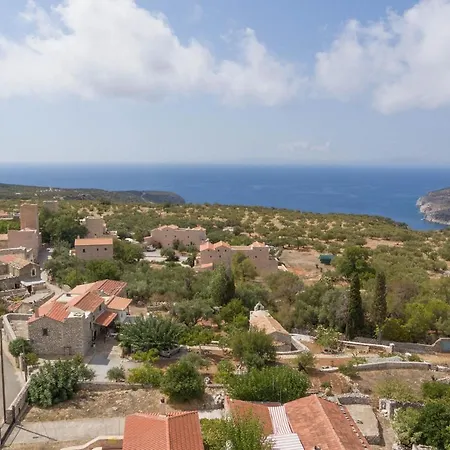 Castello Di Haria Hotel apartamentowy Kalos (Laconia)
