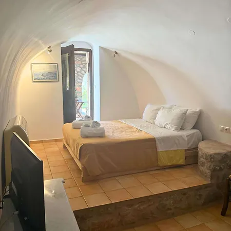 Castello Di Haria 아파트호텔